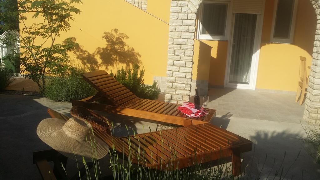 Kuca Za Odmor Vugica Βίλα Polje  Εξωτερικό φωτογραφία